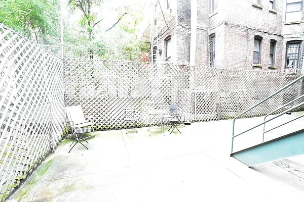 Rented by Bold New York | media 13