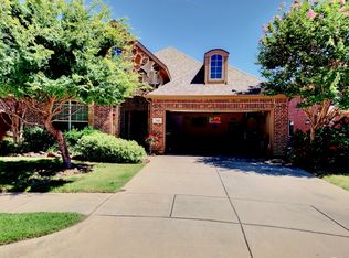 7204 Desert Willow Dr, Denton, TX 76208