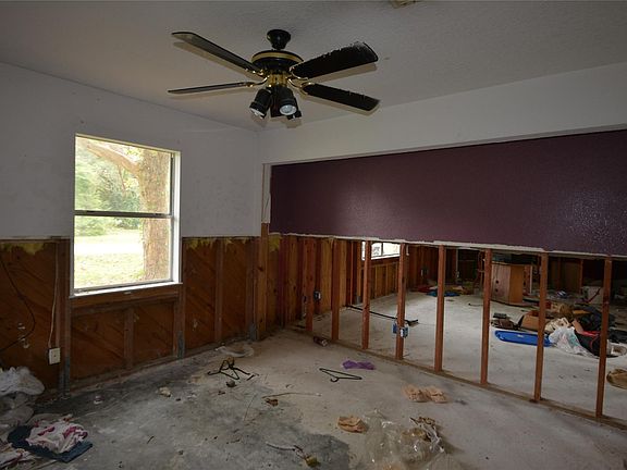 4th image of 14501 Beriton St
