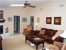 3rd image of 1719 Antigua Ln