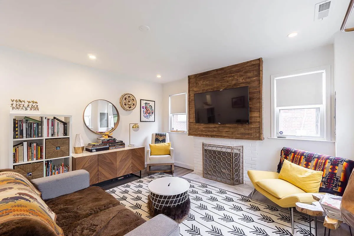 2 bed, $1,850 — Photo 1