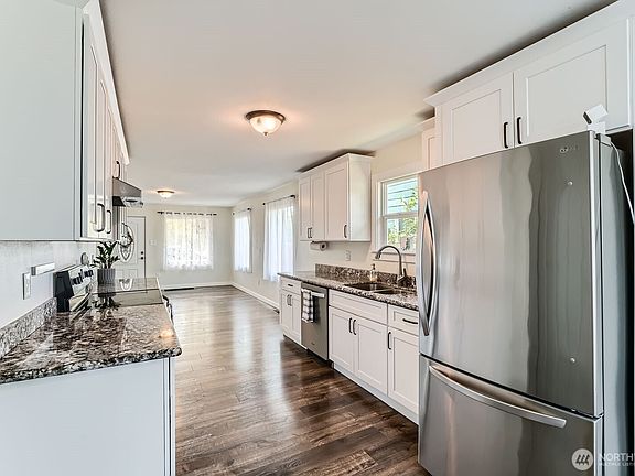 5th image of 6029 S Montgomery St