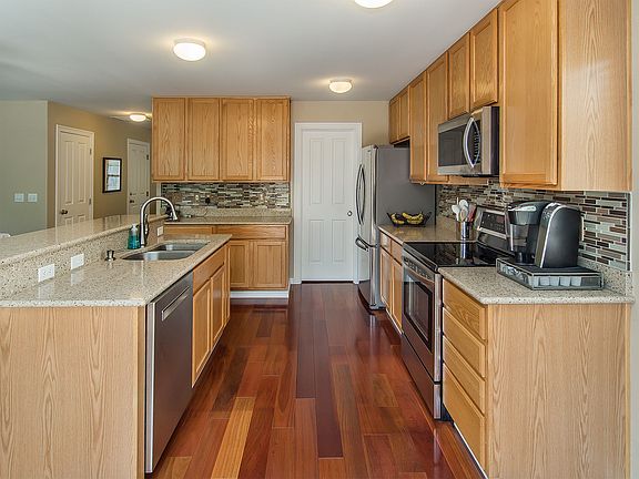 5th image of 7228 Cranberry Ct SE