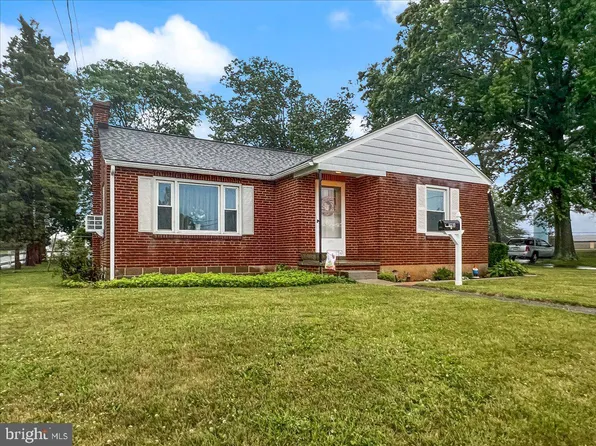 218 S Roland St, Pottstown, PA 19464