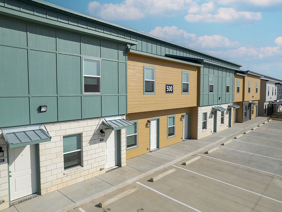 Building Photo 3