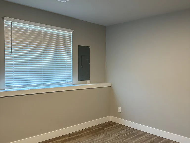 672 Long Path Ct #1 — Photo 16