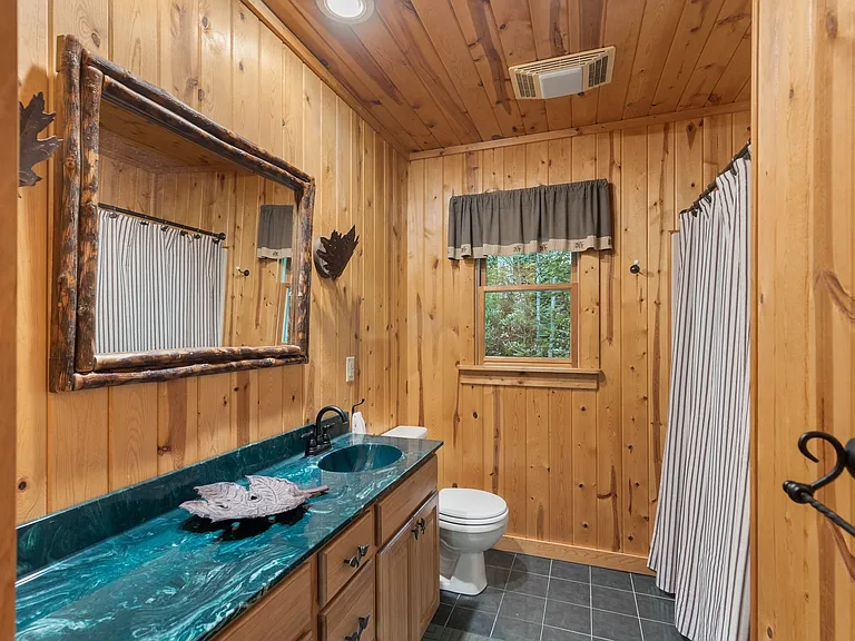 361 Wyanoak Rd — Photo 28
