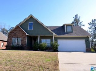 169 Sterling Gate Dr, Alabaster, AL 35007