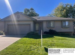 15219 Locust St, Omaha, NE 68116