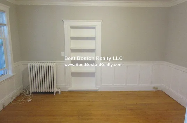 8 Forest St #2 — Photo 3
