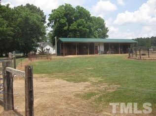 944 Pine Ridge Rd, Zebulon, NC 27597