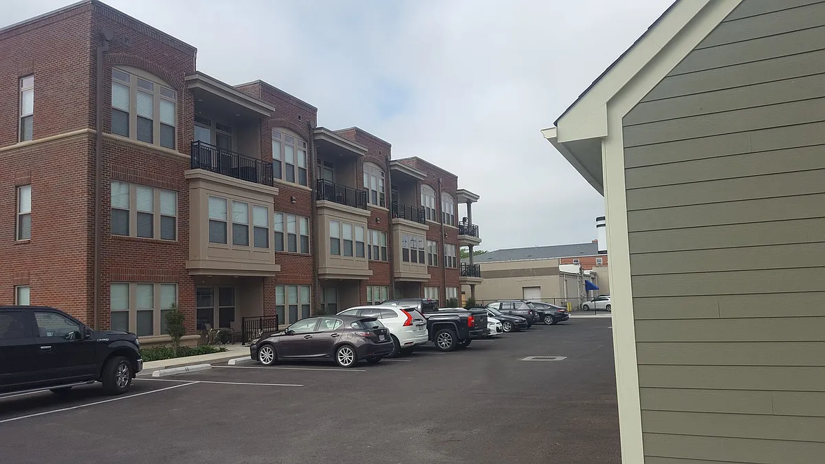 Building Photo - 1378 King Avenue
