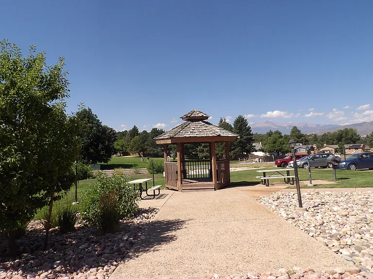 6419 Village Ln — Photo 21
