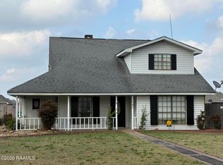 101 Rue Beau Soleil, Broussard, LA 70518