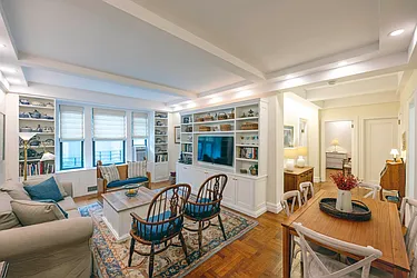 124 East 84th Street, #5D