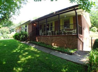 122 Bud Perry Rd, Franklin, NC 28734