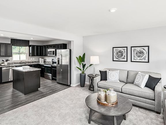 2nd image of 102 Ranwell B Rd