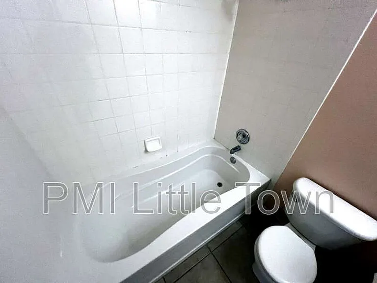 5677 Park Pl #104D — Photo 5