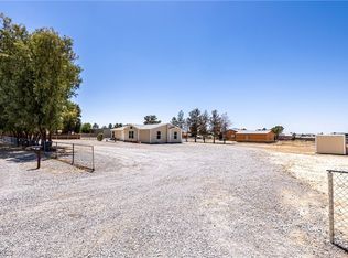 910 N Linda St, Pahrump, NV 89060