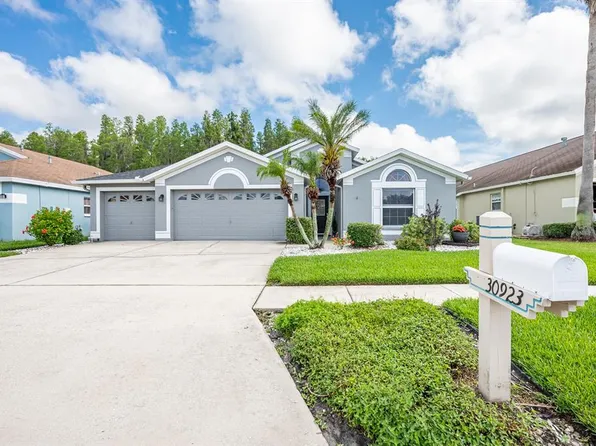 30923 Iverson Dr, Zephyrhills, FL 33543