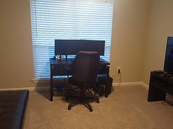 Second Bedroom (Office)