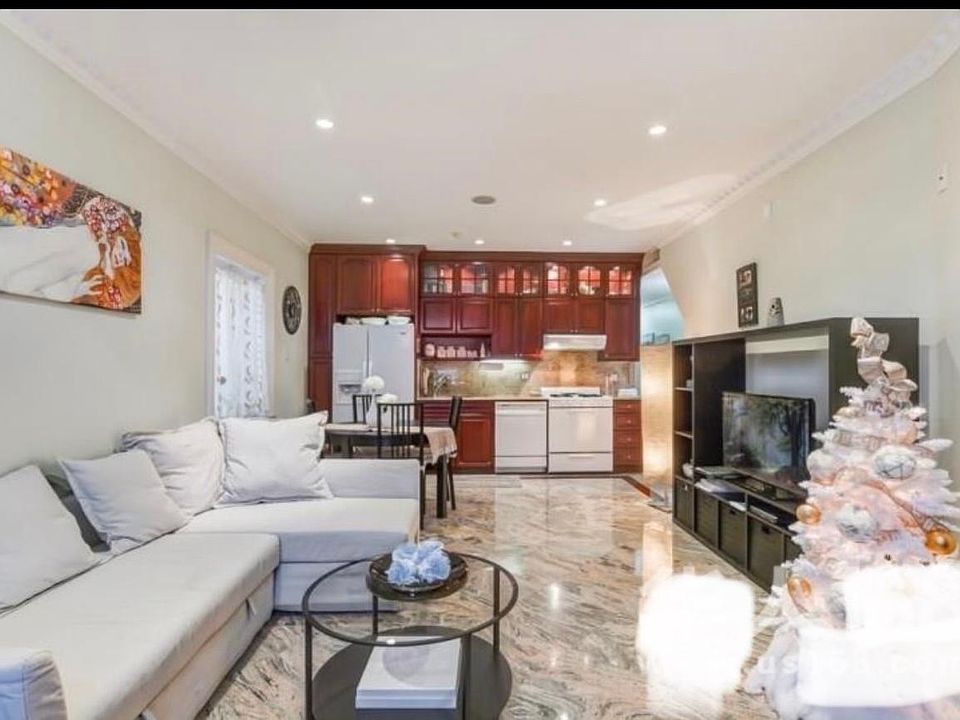 1st image of 1565 80th St #1F