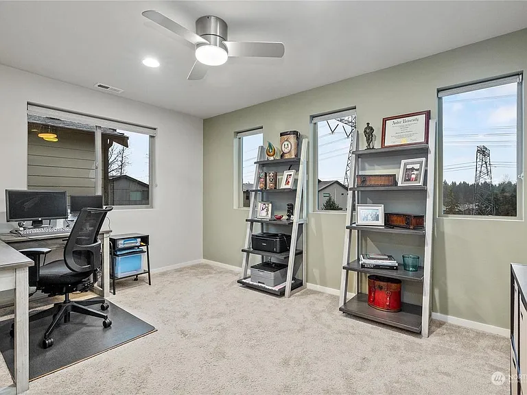 22604 SE 284th Ct — Photo 17