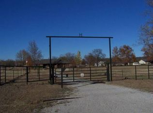 3506 Joe Colby Rd, Ponca City, OK 74604