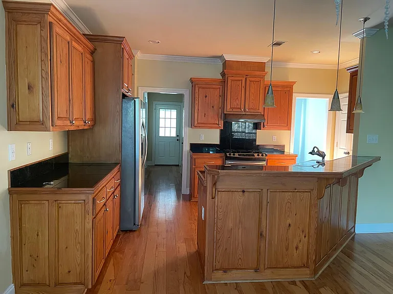 13078 Oak Knoll Dr — Photo 23