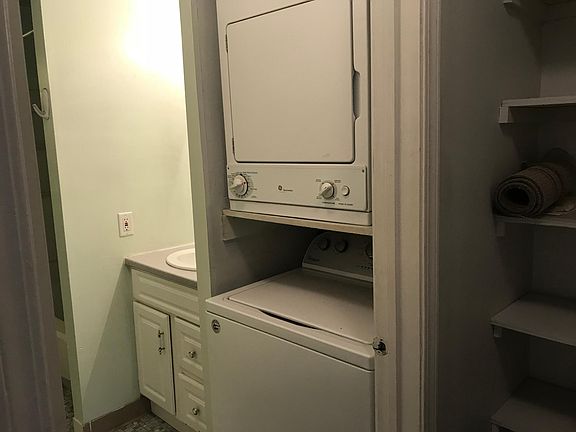 In unit washer/dryer.