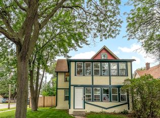 2302 6th St NE, Minneapolis, MN 55418