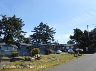 1711 NE 18th Pl APT 1, Lincoln City, OR