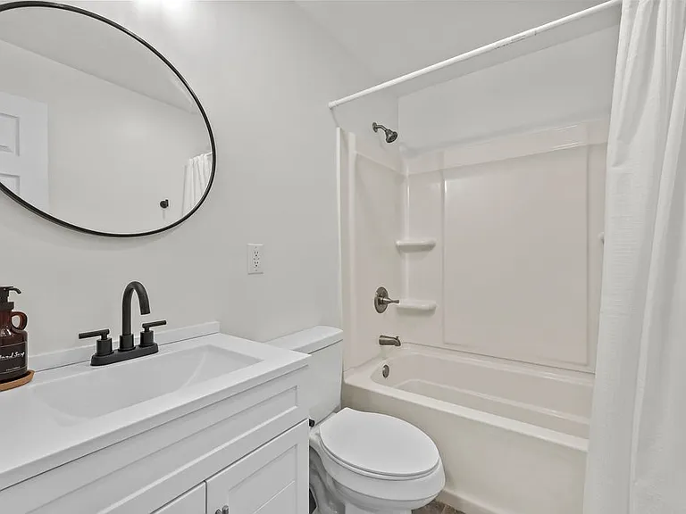 45 S Alton St — Photo 7