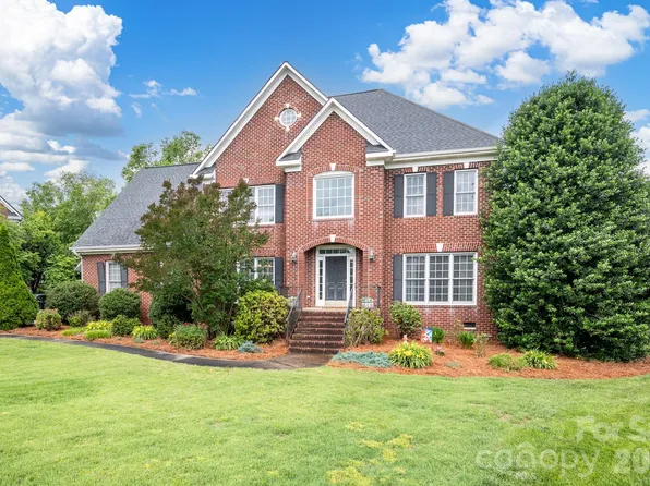 837 Shetland Pl NW, Concord, NC 28027