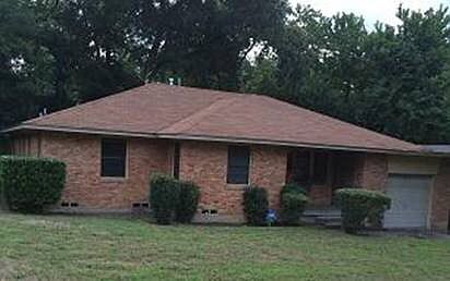 2nd image of 4915 Palo Duro Ln