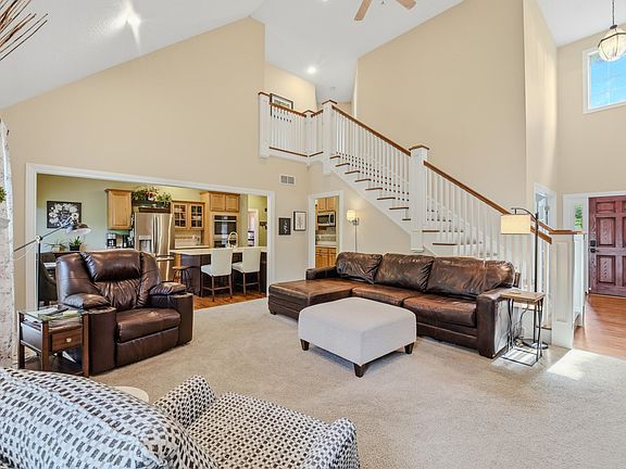 5th image of 7009 Madison Creek Dr