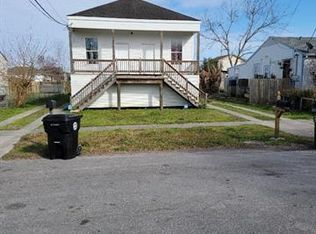 5755 Pasteur Blvd, New Orleans, LA 70122