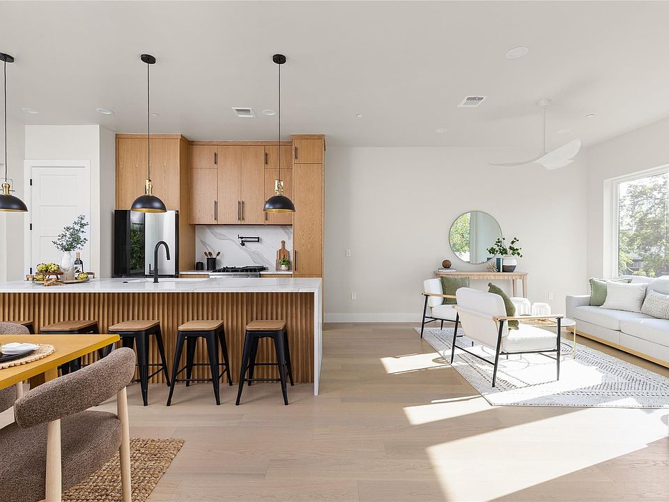 1st image of 100 W Odell St #1