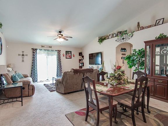 4th image of 749 Auburn Preserve Blvd
