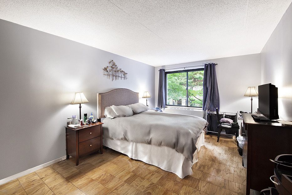 2nd image of 280 Rector Pl APT 2H