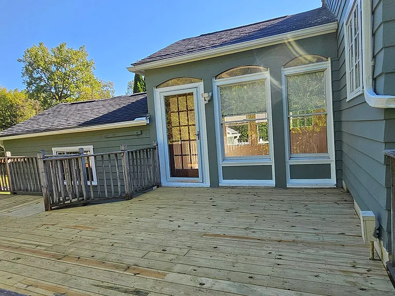 26179 W Thirteen Mile Rd — Photo 17