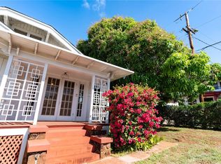 3340 Mooheau Ave, Honolulu, HI 96816