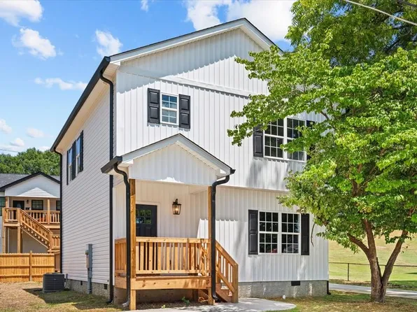 1210 Acme St, Dalton, GA 30721