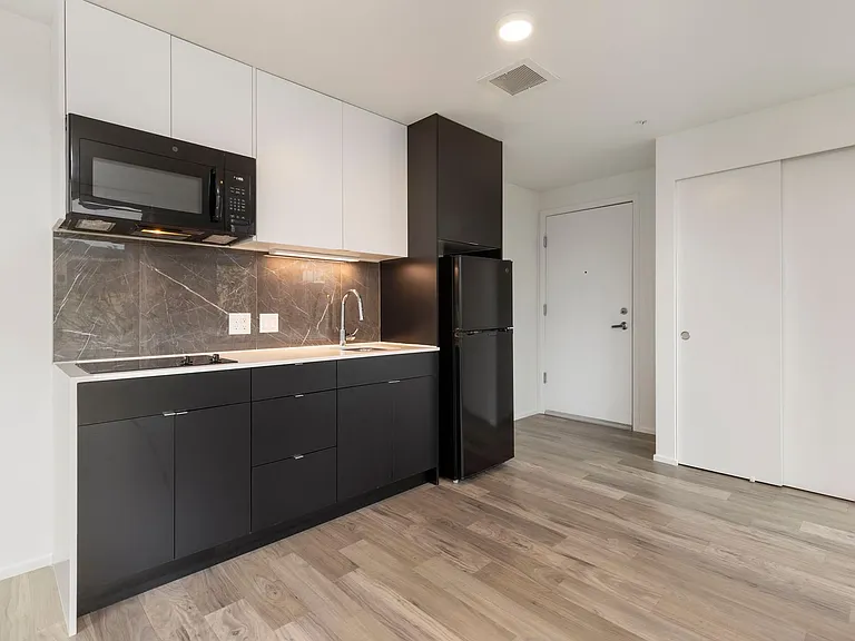 Summit Flats — Photo 35