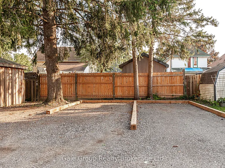 535 Ontario St — Photo 10