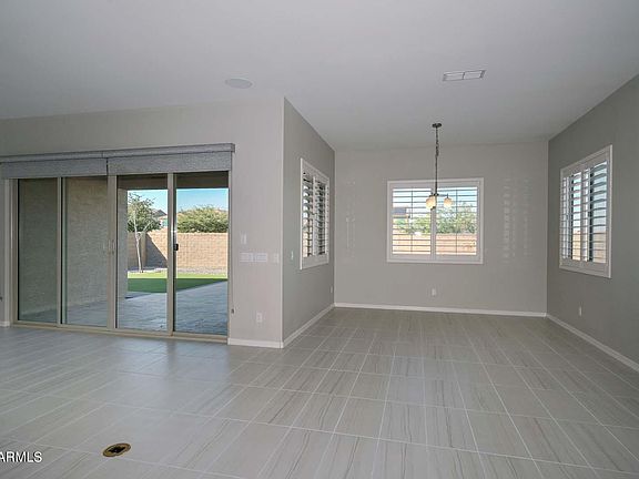 3rd image of 23116 N 94TH Lane
