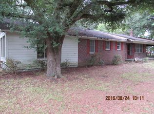 207 Shannon Rd, Walterboro, SC 29488