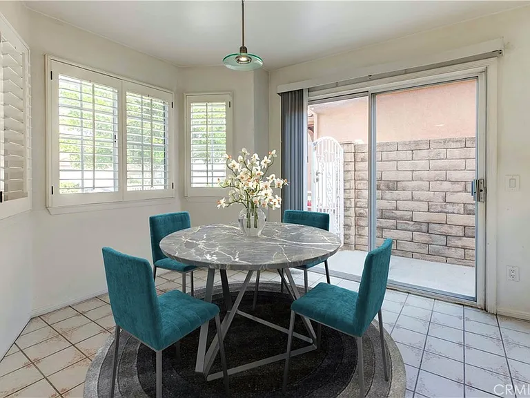 12022 Falcon Crest Way — Photo 15