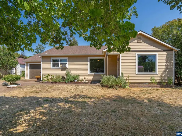 605 Robe St, Brownsville, OR 97327