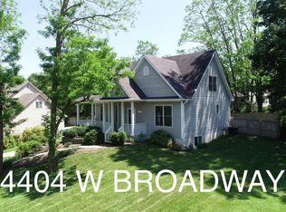 4404 West Broadway, Columbia, MO 65203